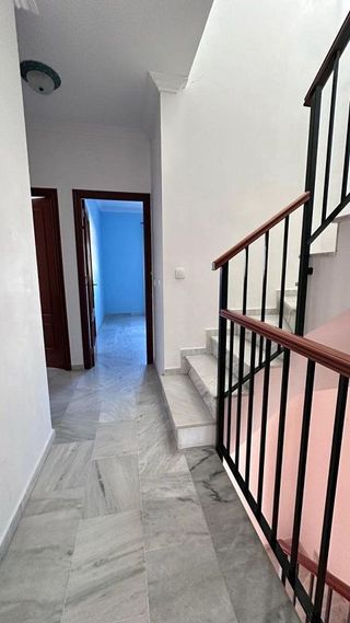 Casa adosada en venta en Valencina de la Concepción