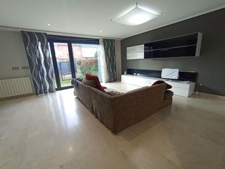 Casa pareada en venta en Antigua Estación FFCC - San Agustín en Burgos