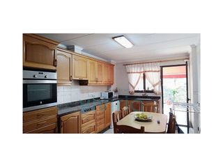 Casa adosada en venta en Riba-roja de Túria