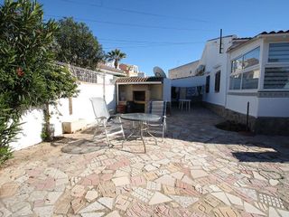Chalet en venta en La Siesta - El Salado - Torreta en Torrevieja
