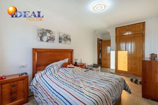 Chalet en venta en Crta. De la Sierra en Granada
