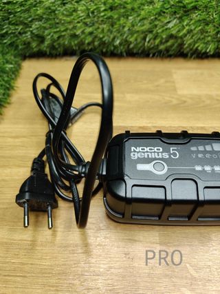 Caricabatterie intelligente NOCO GENIUS5 per batterie