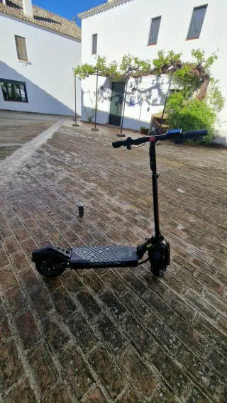 Patinete Eléctrico Negro