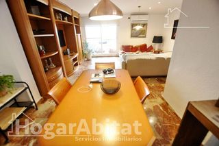 Piso en venta en El Cabanyal- El Canyamelar en Valencia