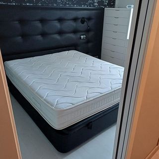 Piso en venta en Ensanche - Sar en Santiago de Compostela