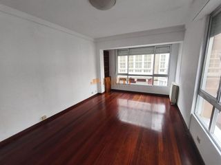 Piso en venta en Centro en Ferrol