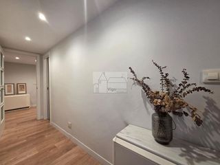 Piso en venta en Travesía de Vigo - San Xoán en Vigo