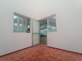 Local comercial en venta en Vecindario norte-Cruce Sardina en Santa Lucía de Tirajana