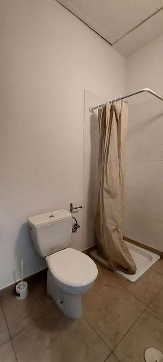 Local comercial en venta en Salamanca - Uruguay - Las Mimosas en Santa Cruz de Tenerife