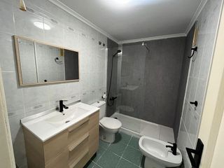 Piso en venta en Zona Avenida al Vedat en Torrent