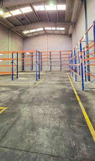 Nave industrial en alquiler en Vinyets - Molí Vell en Sant Boi de Llobregat
