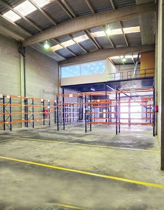 Nave industrial en alquiler en Vinyets - Molí Vell en Sant Boi de Llobregat