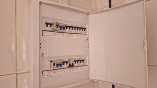 Local comercial en alquiler en Lepanto en Mairena del Aljarafe