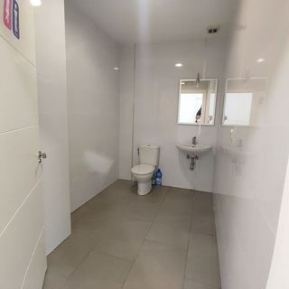 Local comercial en alquiler en Centro en Almería