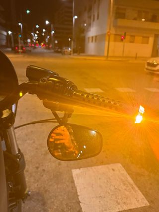 Harley Iron 883 Negra Mate + Extras + A2