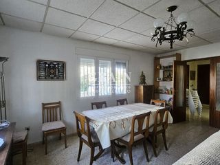 Chalet en venta en Franciscanos en Albacete