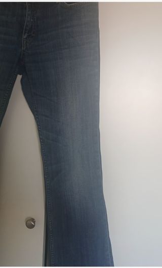 Pantalón vaquero de pata recta