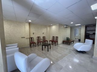 Oficina en alquiler en Playa Bajadilla - Puertos en Marbella