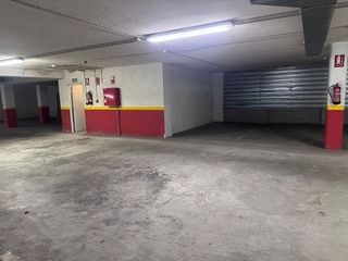 Garaje en venta en Alisal - Cazoña - San Román en Santander