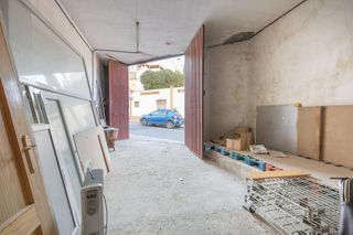 Local comercial en venta en Huétor Vega