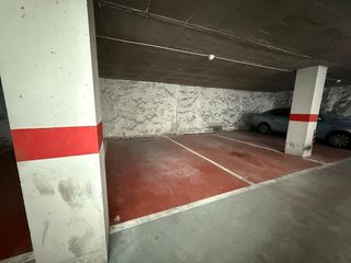 Garaje en venta en Eixample Nord – La Devesa en Girona