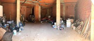 Local comercial en alquiler en San Mamés - La Palomera en León