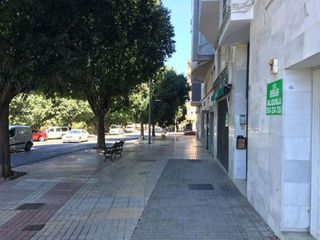 Local comercial en alquiler en Ctra de Sevilla - Ronda sur en Badajoz