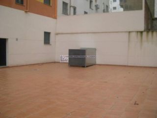 Local comercial en alquiler en Centro en Cáceres