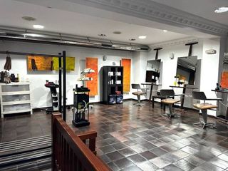 Local comercial en alquiler en Ensanche - Sar en Santiago de Compostela