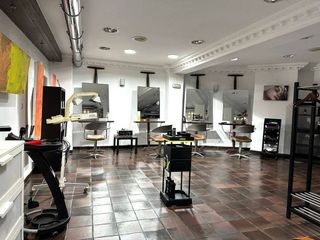 Local comercial en alquiler en Ensanche - Sar en Santiago de Compostela