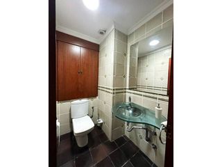 Local comercial en alquiler en Ensanche - Sar en Santiago de Compostela