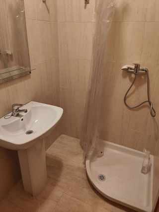 Casa adosada en venta en Corral de Almaguer