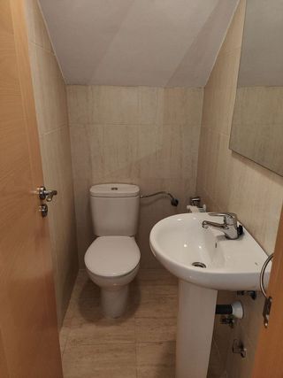 Casa adosada en venta en Corral de Almaguer