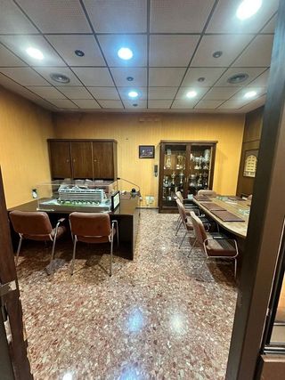 Local comercial en venta en Poble Nou en Torrent