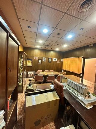 Local comercial en venta en Poble Nou en Torrent