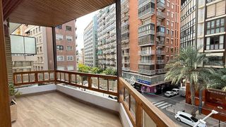 Piso en venta en Centro en Alicante