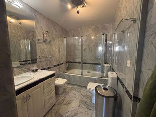 Piso en venta en La Buhaira en Sevilla