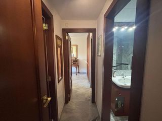 Piso en venta en La Buhaira en Sevilla