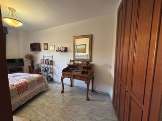 Piso en venta en La Buhaira en Sevilla