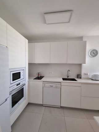 Piso en alquiler en Playa de los Boliches en Fuengirola