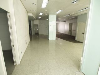 Local comercial en alquiler en Zona Estación - Centro en Tres Cantos