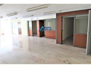 Local comercial en alquiler en Casco Antiguo - Centro en Badajoz