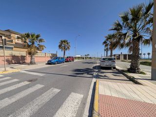 Terreno en venta en Adra