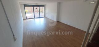 Local comercial en alquiler en La Florida en Hospitalet de Llobregat, L´