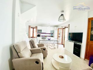 Casa adosada en alquiler en Almuñecar en Almuñécar