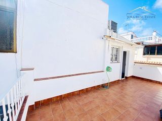 Casa adosada en alquiler en Almuñecar en Almuñécar