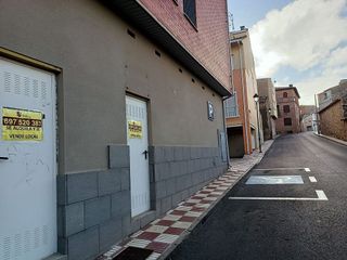 Local comercial en alquiler en Muela (La)