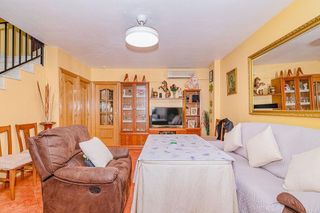 Casa adosada en venta en Residencial Triana - Barrio Alto en Gabias (Las)