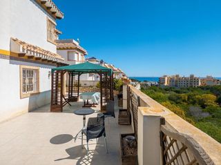 Chalet en venta en Nueva Torrevieja - Aguas Nuevas en Torrevieja