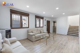 Chalet en venta en Zubia (La)